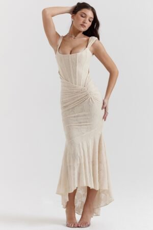 Akari Dress Milky White.3